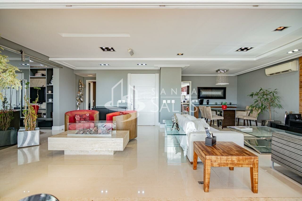 Apartamento para alugar com 4 quartos, 206m² - Foto 5
