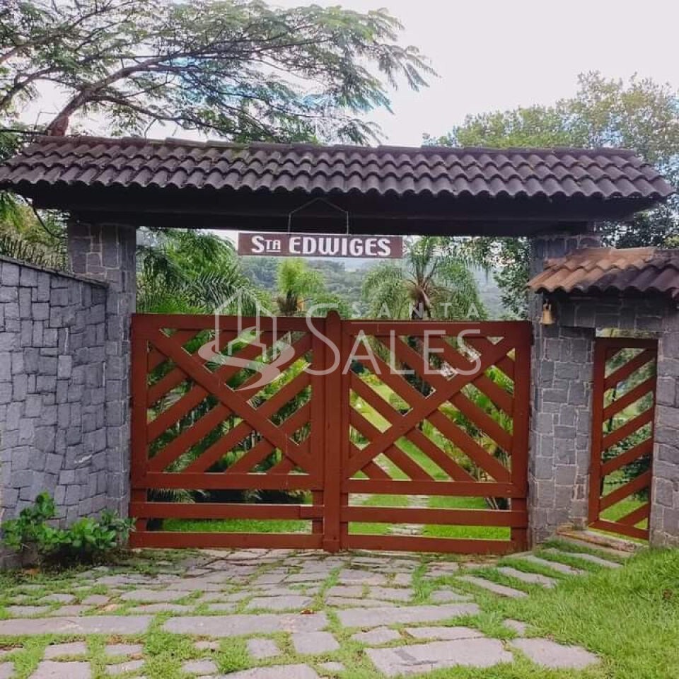 Chácara, 4 quartos, 8300 m² - Foto 1