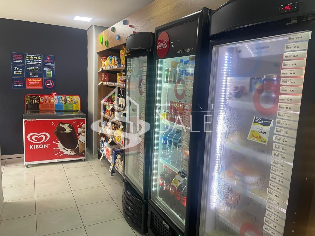 Apartamento à venda com 1 quarto, 60m² - Foto 17