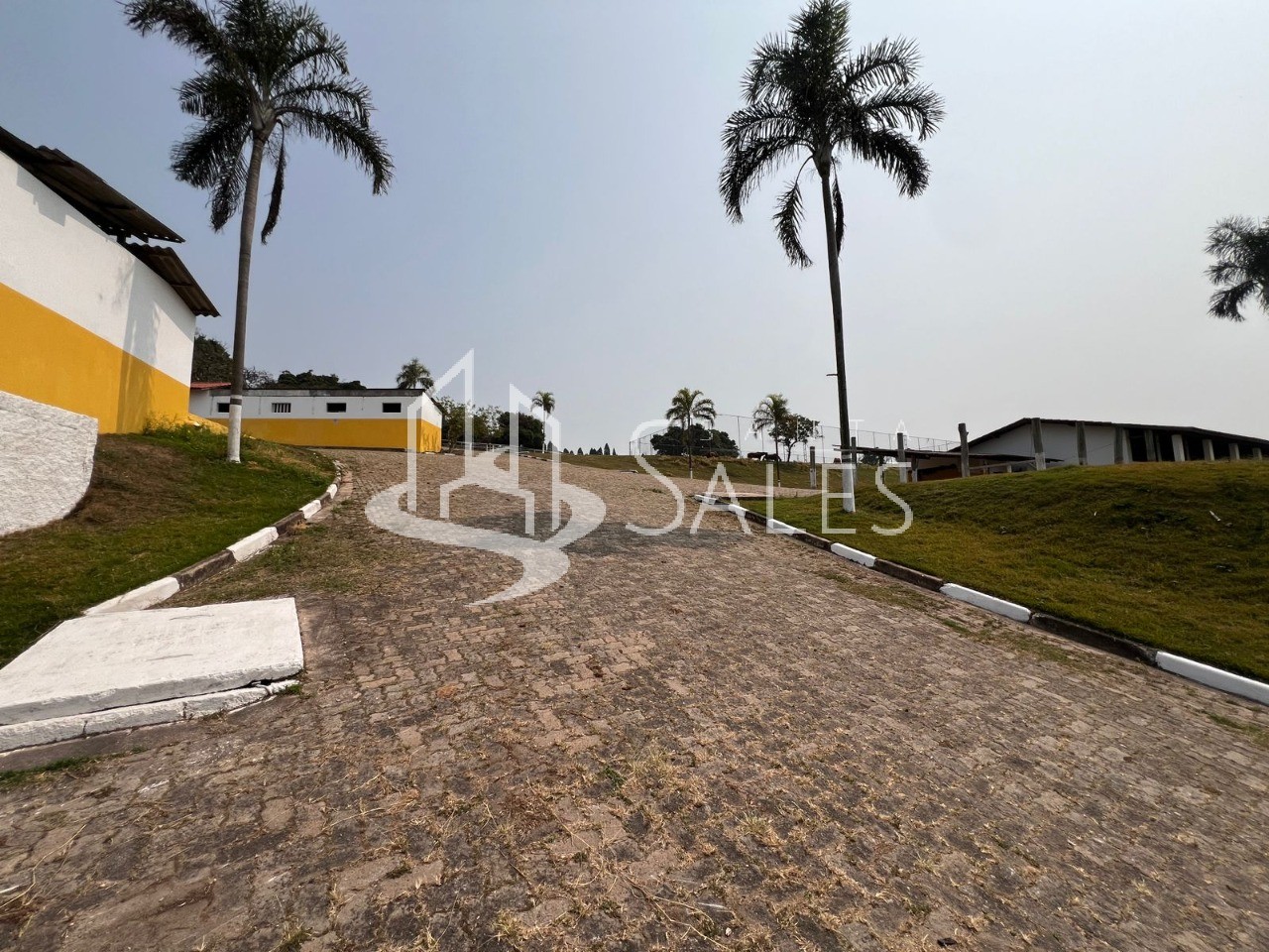 Casa para alugar com 2 quartos, 60m² - Foto 15
