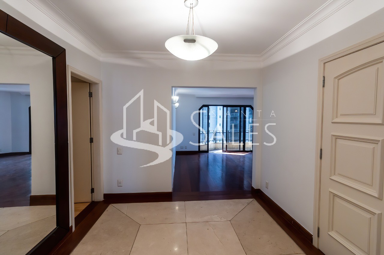 Apartamento para alugar com 3 quartos, 240m² - Foto 3