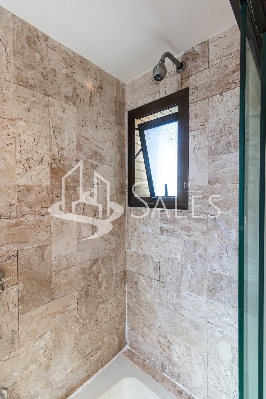 Apartamento para alugar com 3 quartos, 240m² - Foto 28