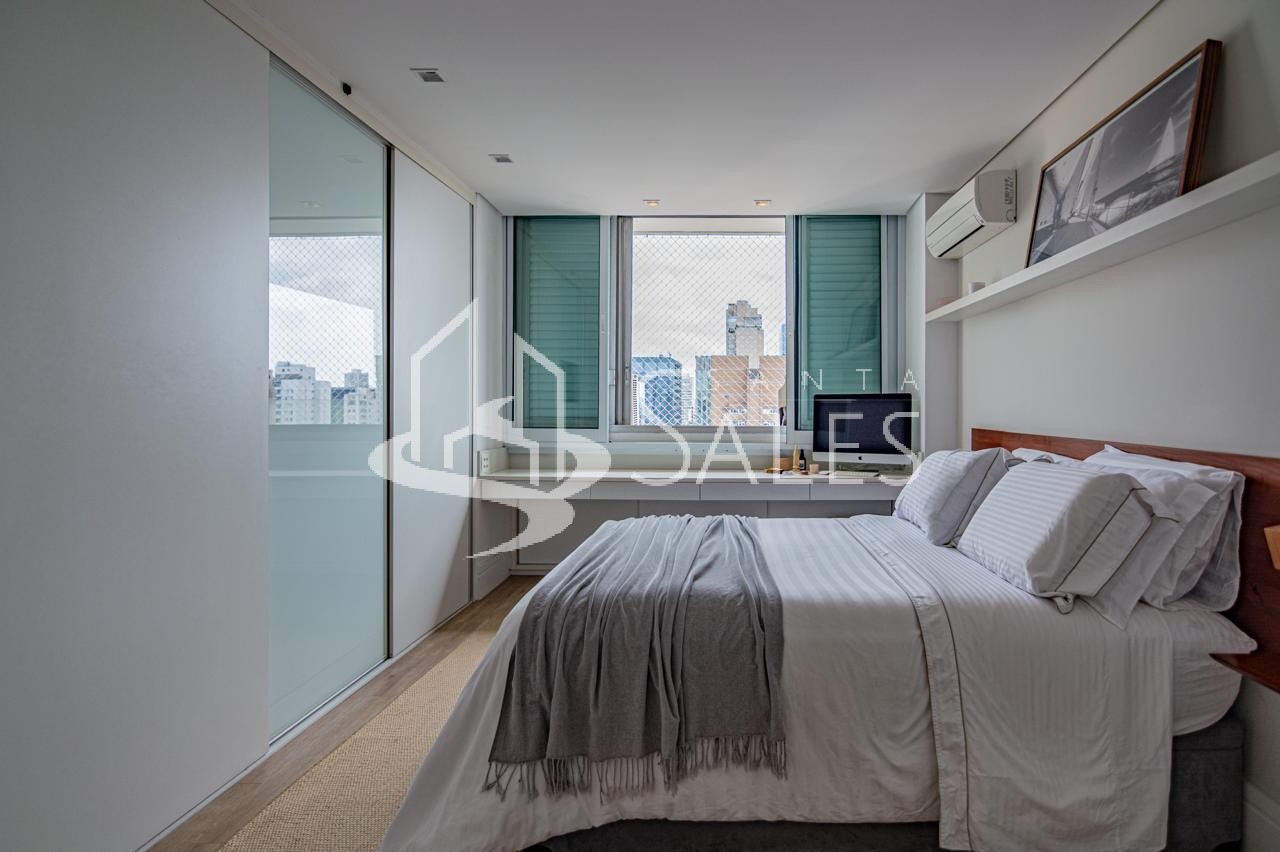 Apartamento para alugar com 2 quartos, 131m² - Foto 16