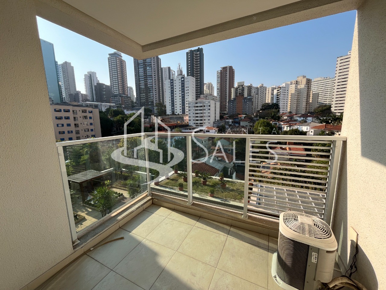Apartamento para alugar com 1 quarto, 43m² - Foto 11