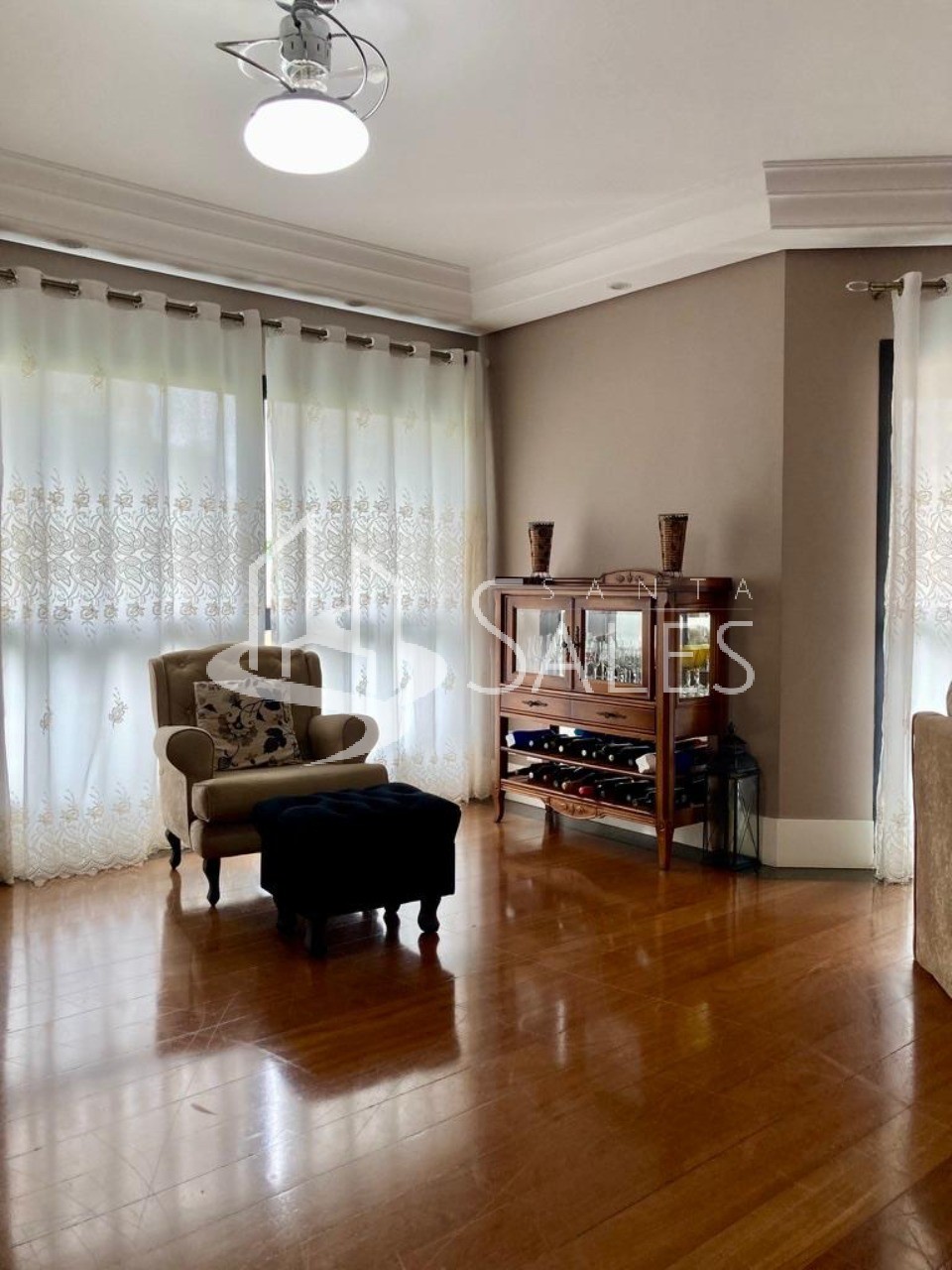 Apartamento à venda com 4 quartos, 200m² - Foto 3