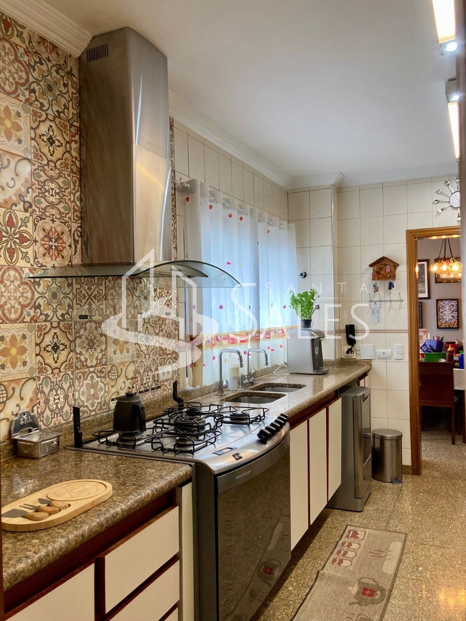 Apartamento à venda com 4 quartos, 200m² - Foto 9