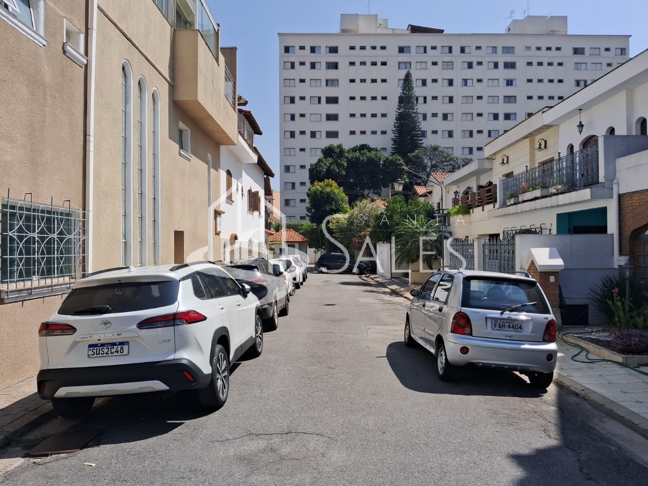 Casa de Condomínio à venda com 5 quartos, 260m² - Foto 4