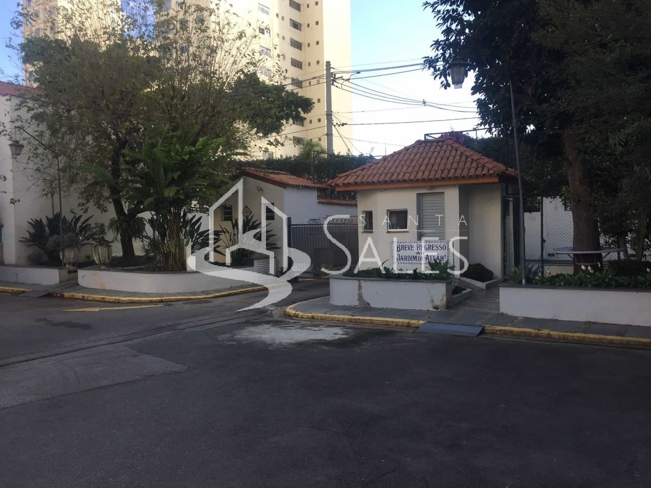 Casa de Condomínio à venda com 5 quartos, 260m² - Foto 1