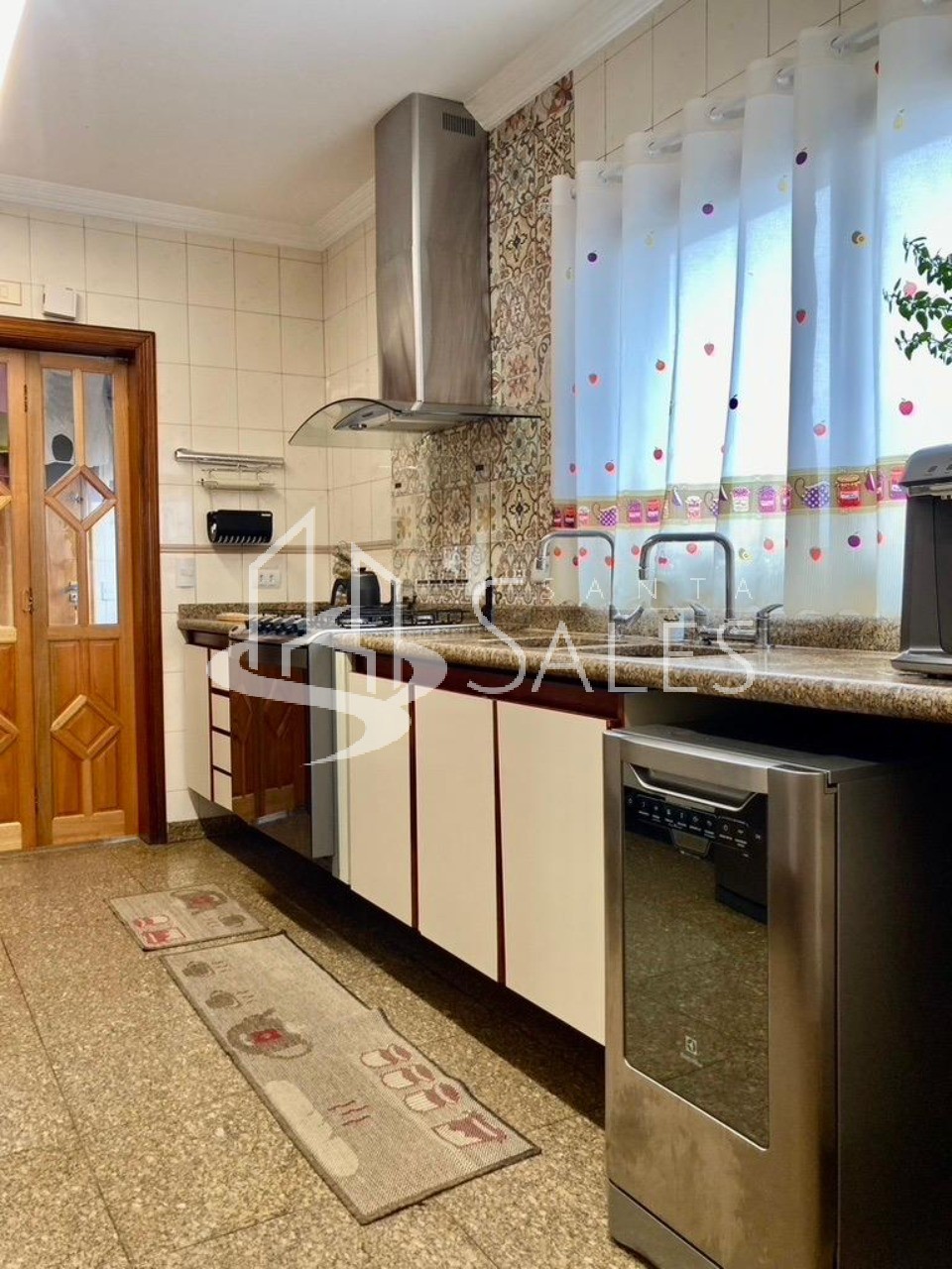 Apartamento à venda com 4 quartos, 200m² - Foto 11
