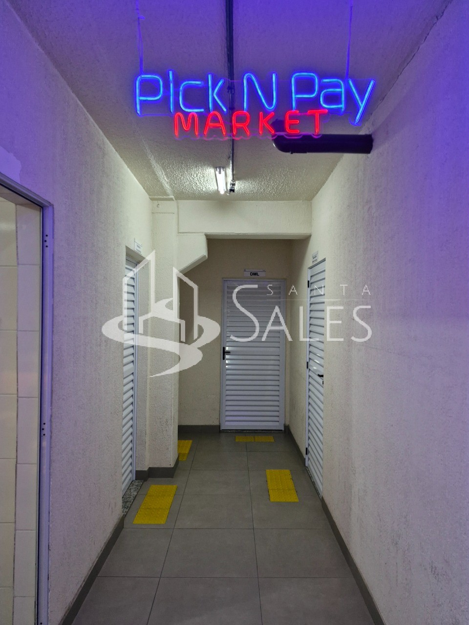 Apartamento à venda com 2 quartos, 44m² - Foto 49