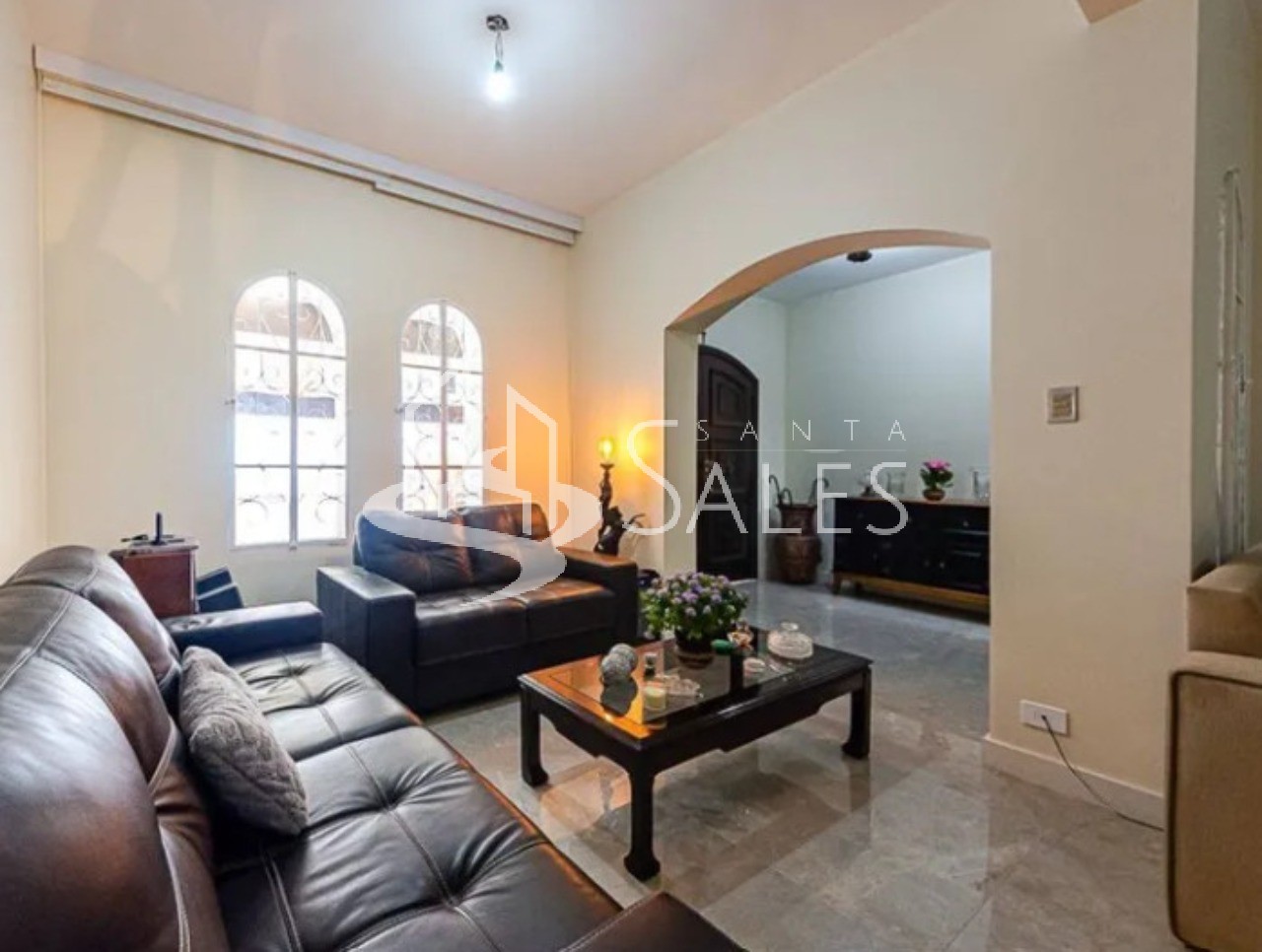 Casa, 4 quartos, 156 m² - Foto 1