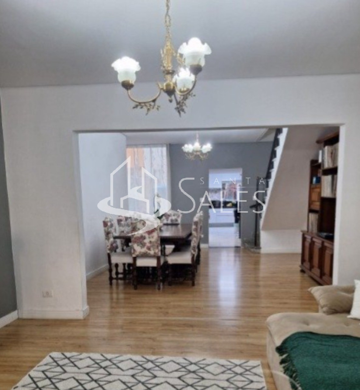 Casa à venda com 3 quartos, 270m² - Foto 2