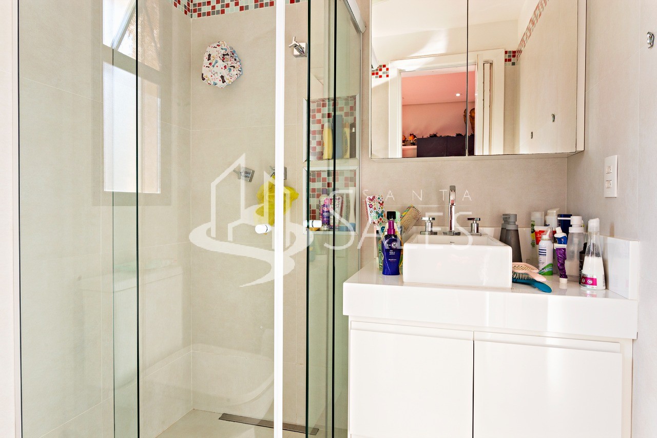 Apartamento para alugar com 4 quartos, 246m² - Foto 15