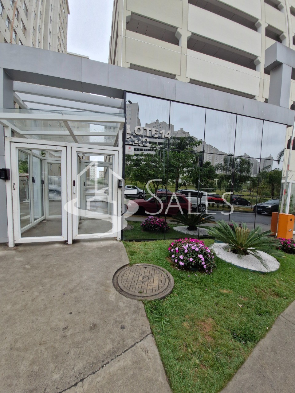 Apartamento à venda com 2 quartos, 44m² - Foto 43