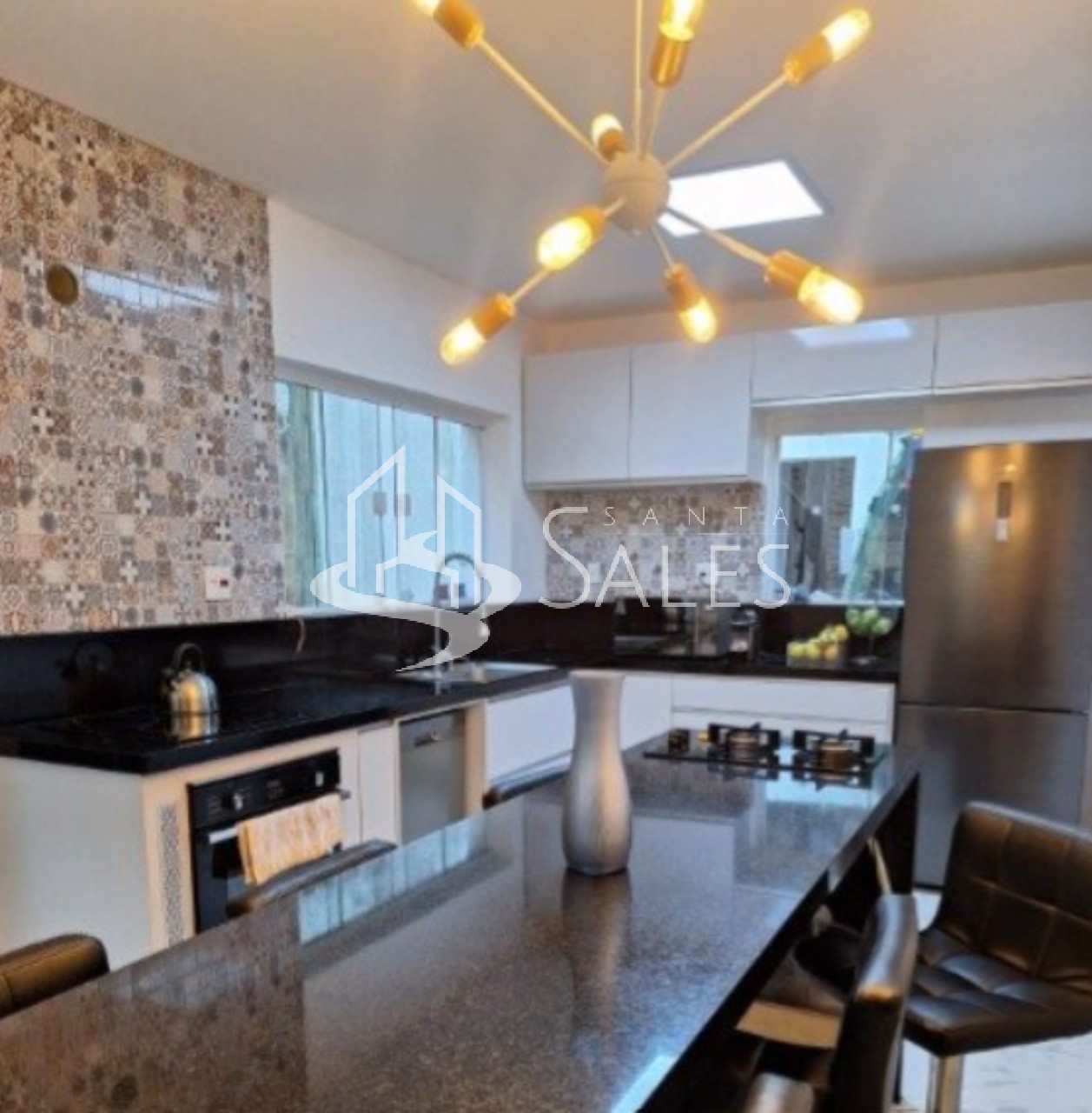 Casa à venda com 3 quartos, 270m² - Foto 13