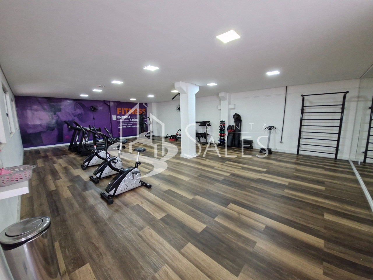 Apartamento à venda com 2 quartos, 44m² - Foto 58