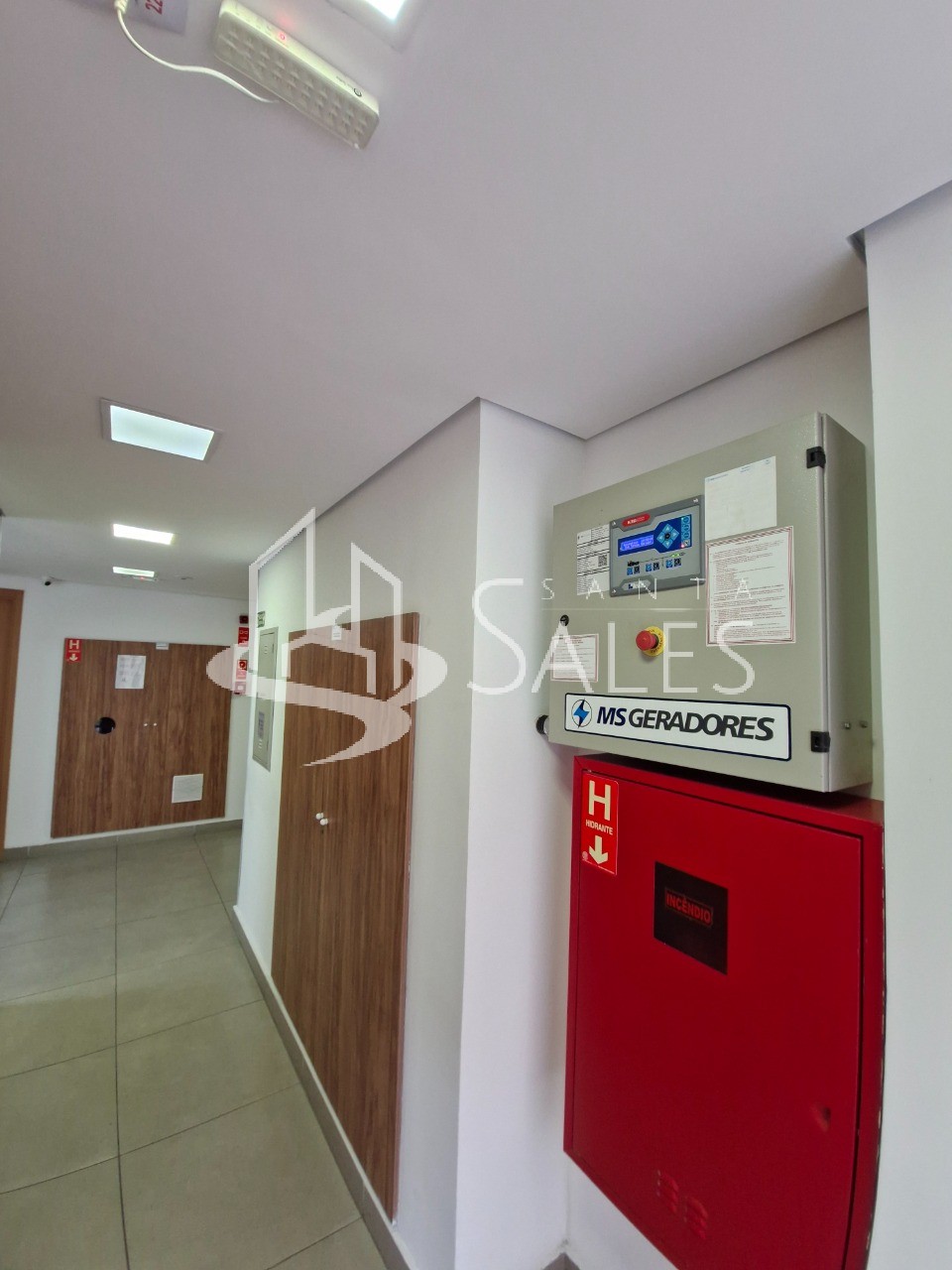 Apartamento à venda com 2 quartos, 44m² - Foto 71