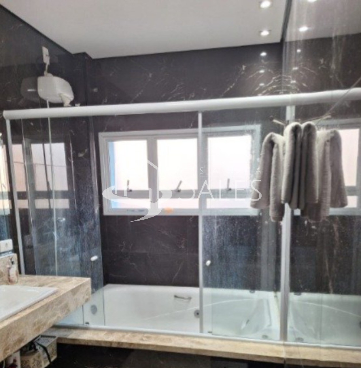 Casa à venda com 3 quartos, 270m² - Foto 18