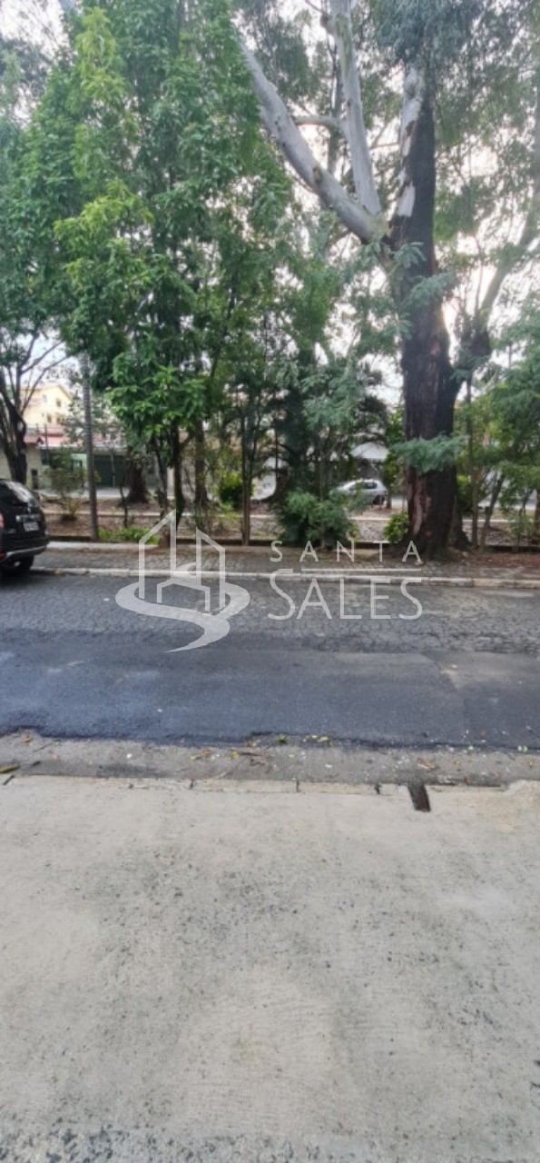 Casa para alugar com 3 quartos, 150m² - Foto 2