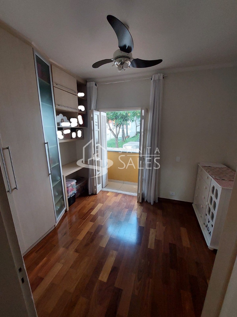 Casa à venda com 2 quartos, 90m² - Foto 8