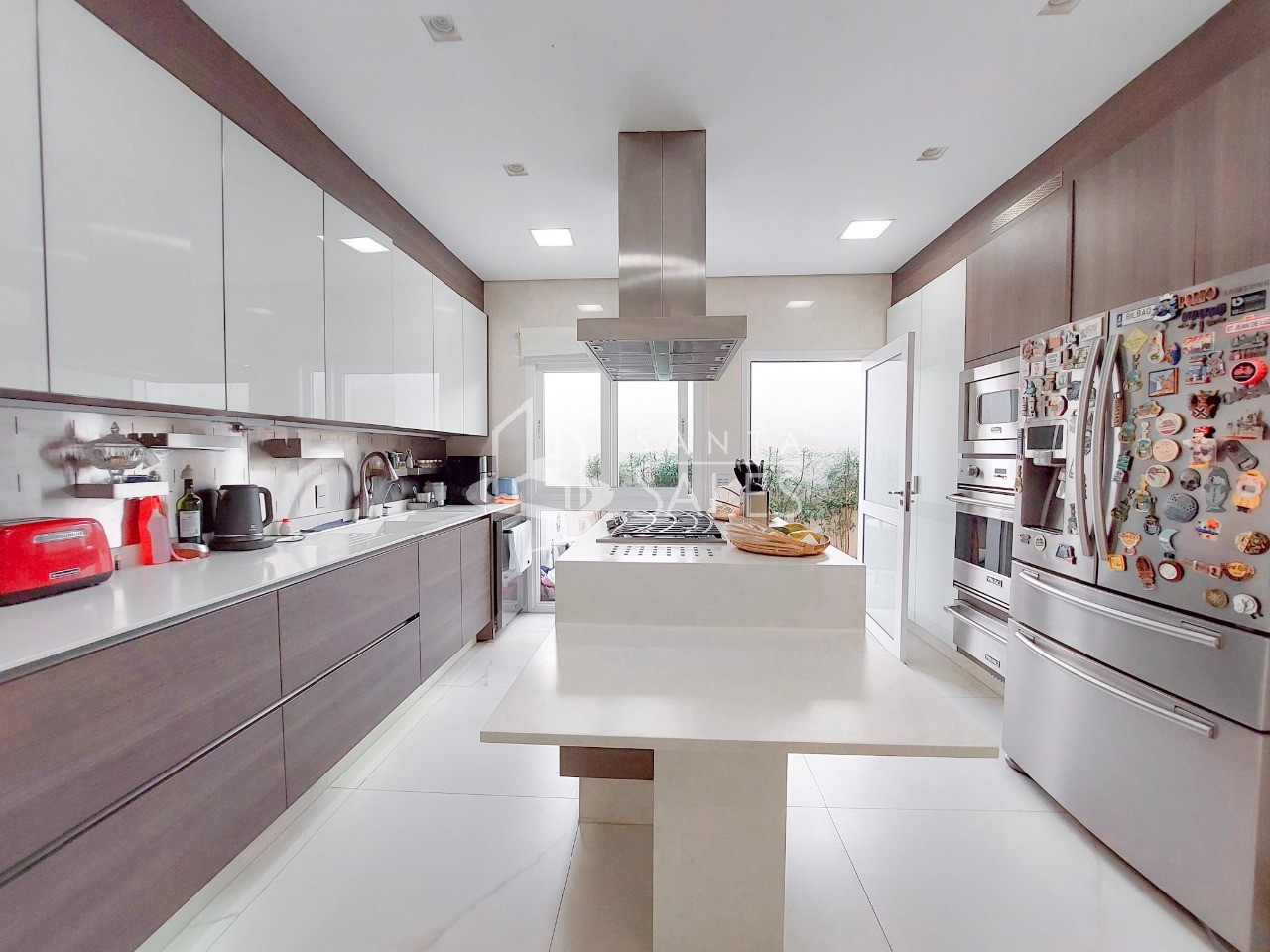Casa à venda com 4 quartos, 700m² - Foto 26
