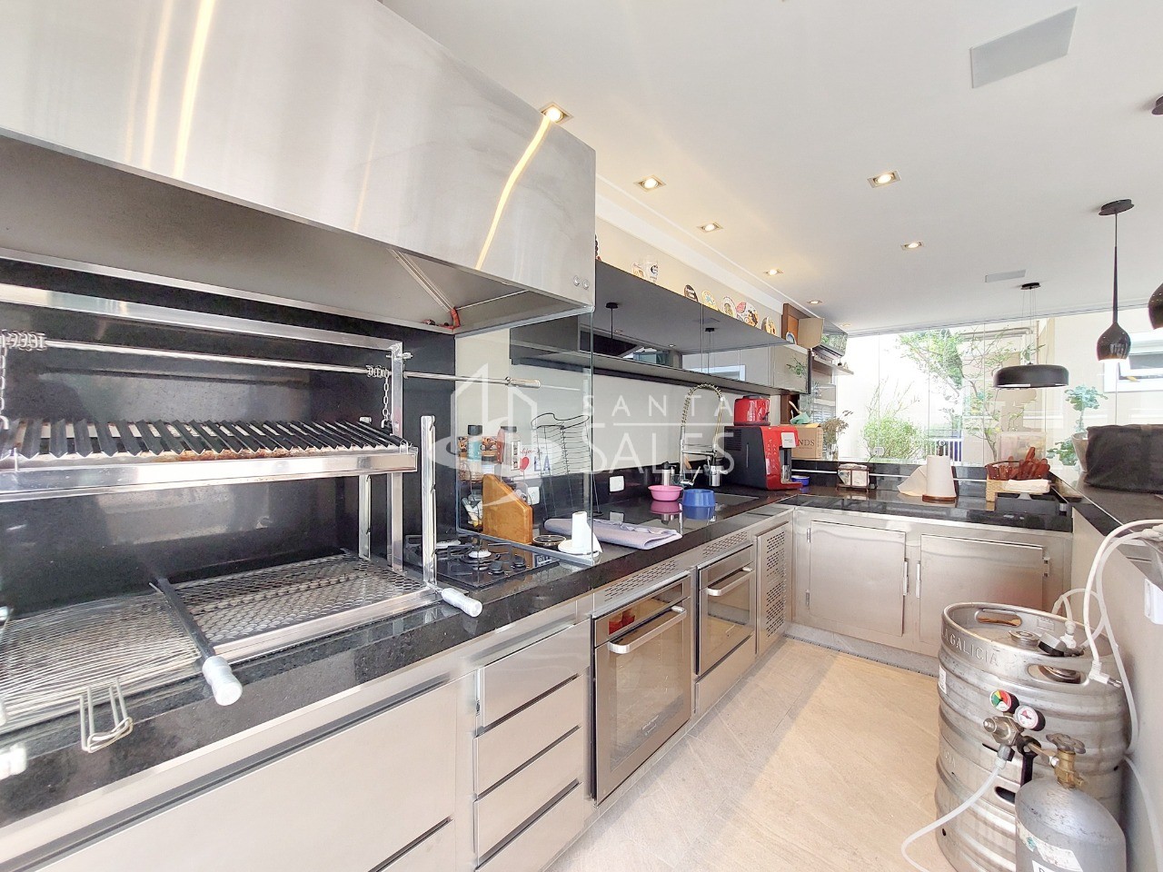 Casa à venda com 4 quartos, 700m² - Foto 18