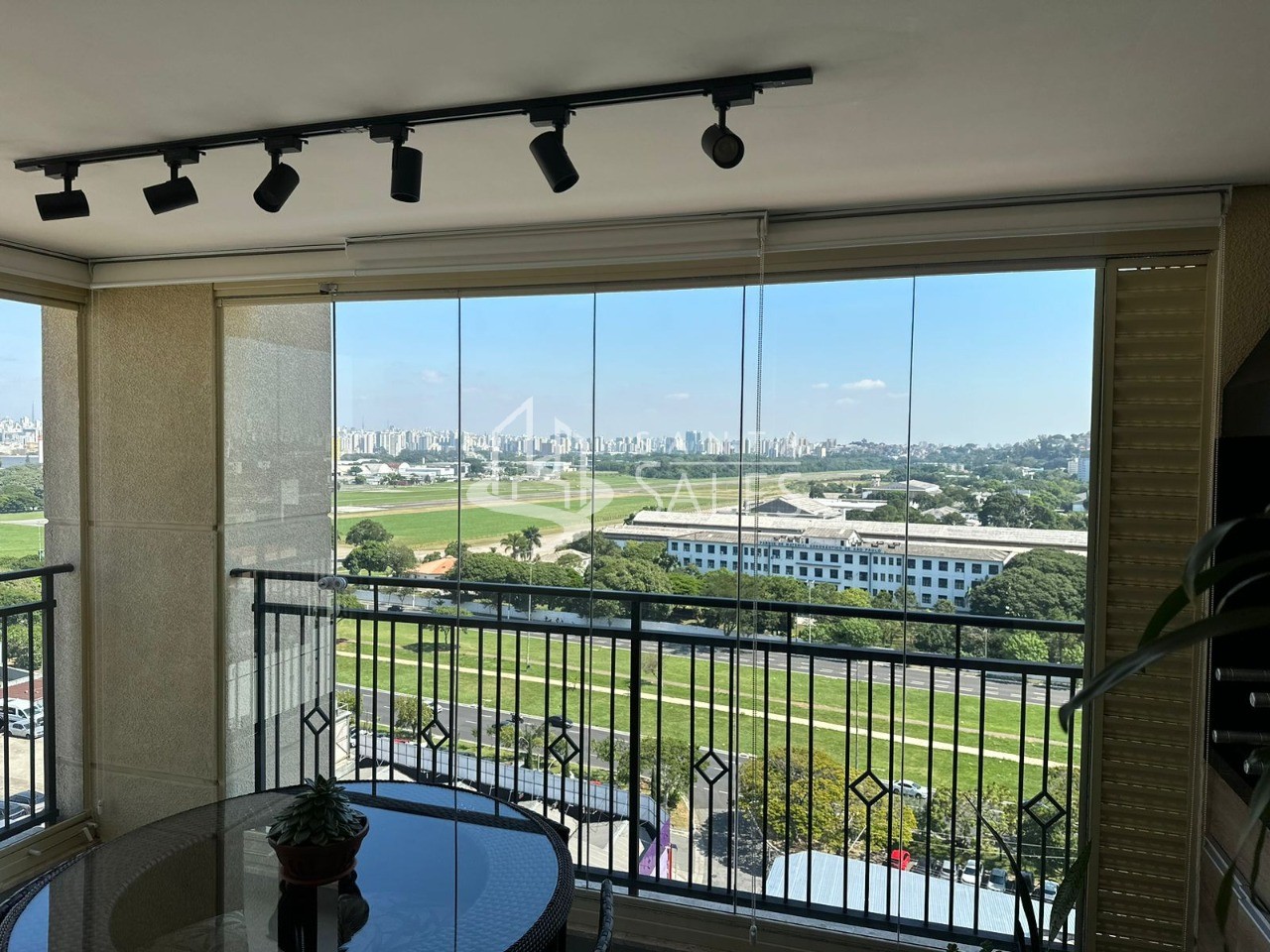 Apartamento, 2 quartos, 80 m² - Foto 1