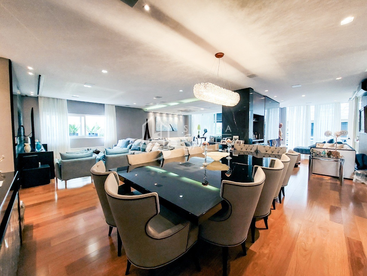 Casa à venda com 4 quartos, 700m² - Foto 19
