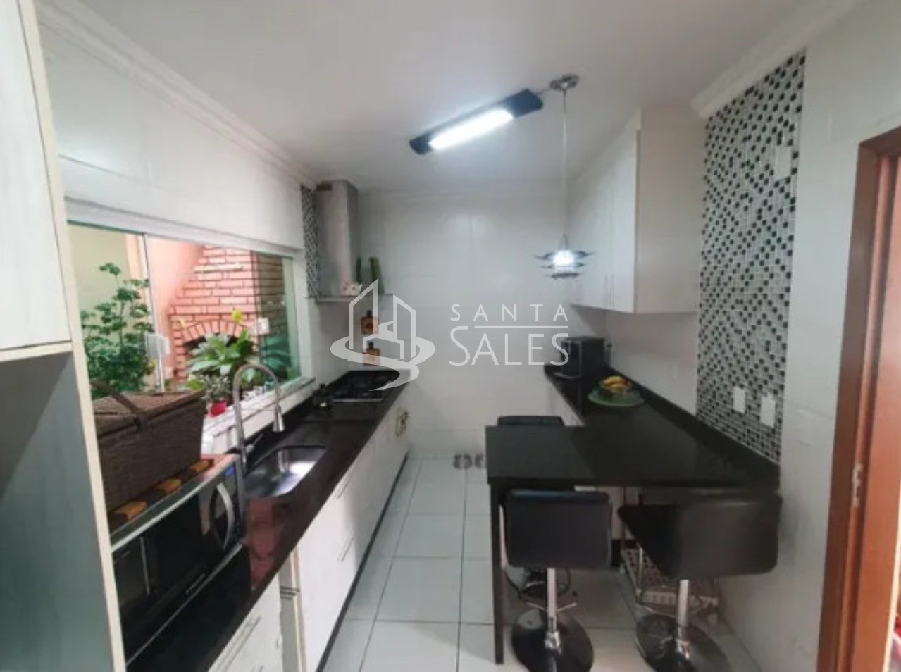 Casa, 2 quartos, 70 m² - Foto 1