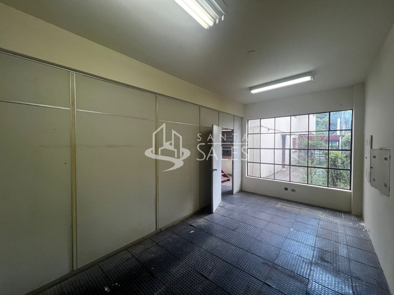 Prédio Inteiro para alugar, 600m² - Foto 9