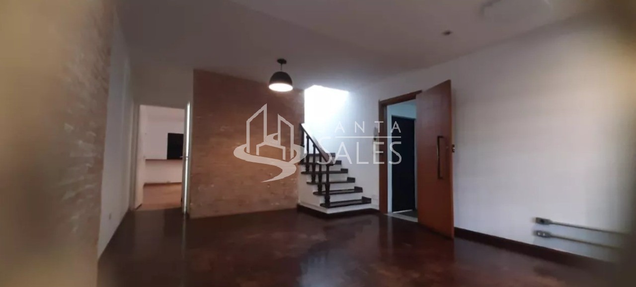 Sobrado à venda com 4 quartos, 190m² - Foto 2