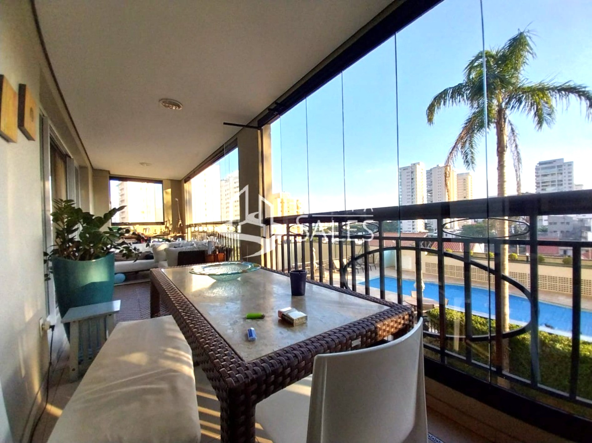 Apartamento, 3 quartos, 189 m² - Foto 1