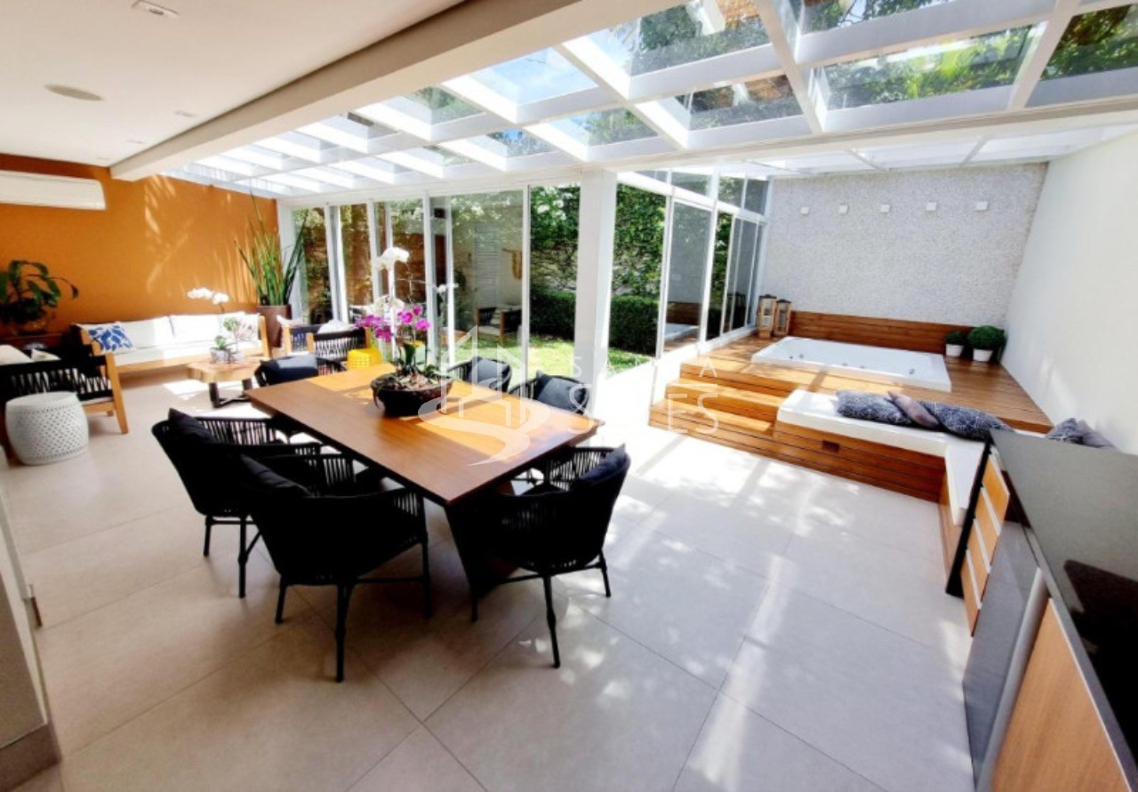 Casa de Condomínio à venda com 3 quartos, 393m² - Foto 1