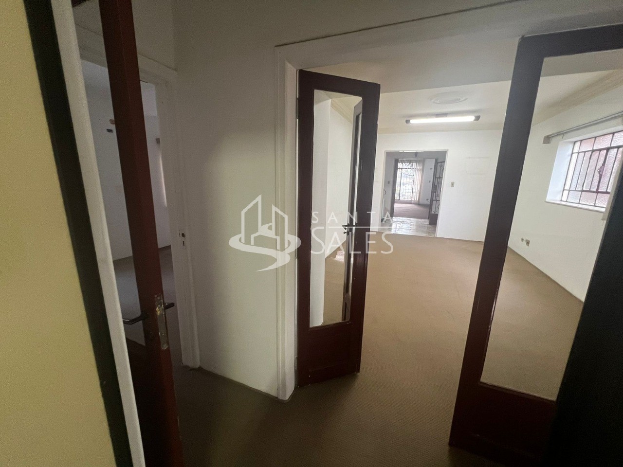 Prédio Inteiro para alugar, 600m² - Foto 2