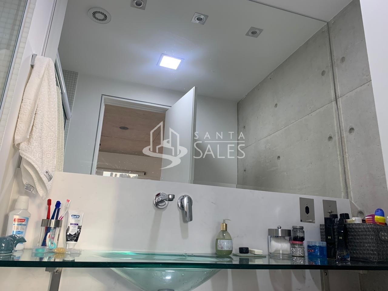 Apartamento à venda e aluguel com 1 quarto, 70m² - Foto 14