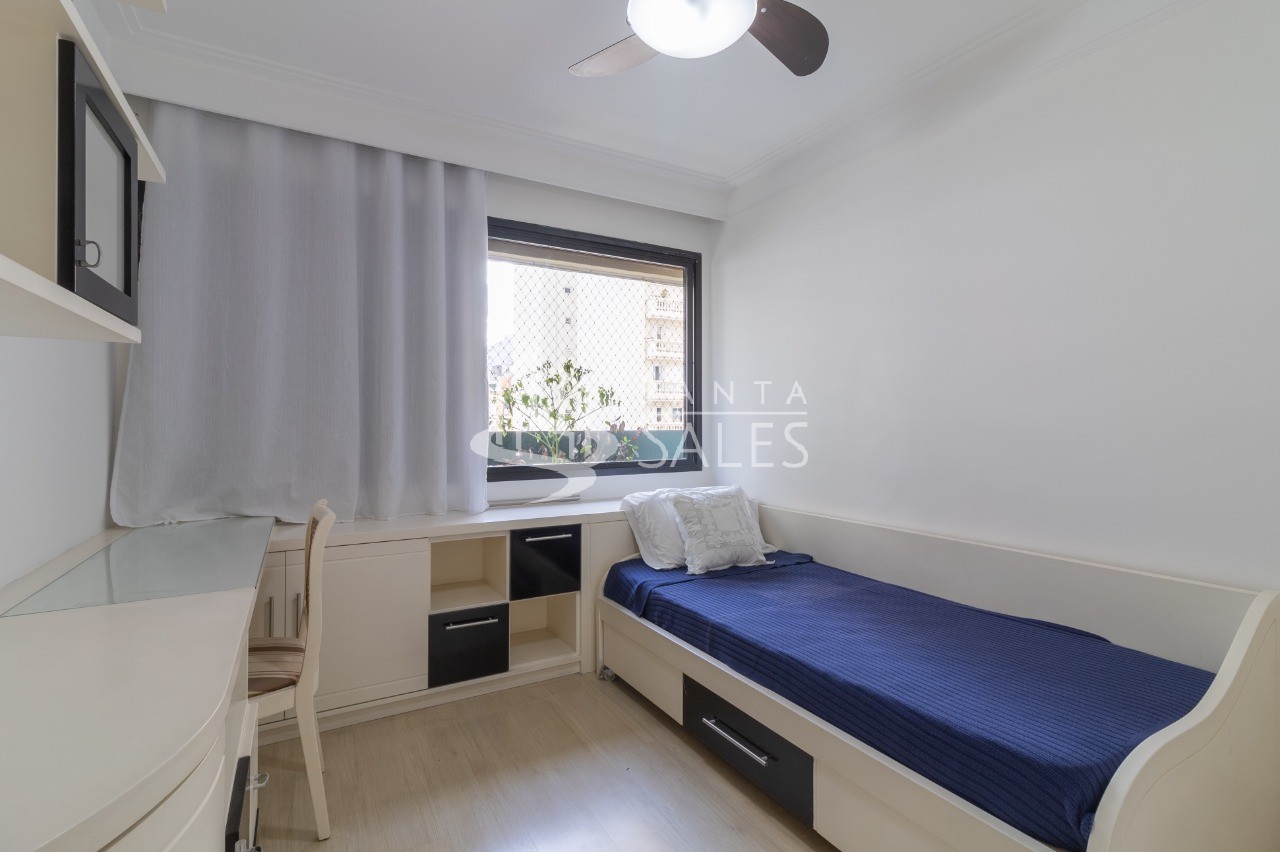 Apartamento para alugar com 4 quartos, 147m² - Foto 47