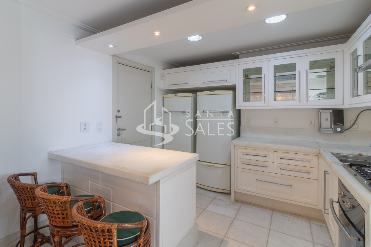 Apartamento para alugar com 4 quartos, 147m² - Foto 26