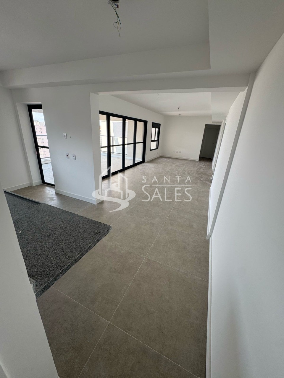 Apartamento à venda com 3 quartos, 141m² - Foto 3