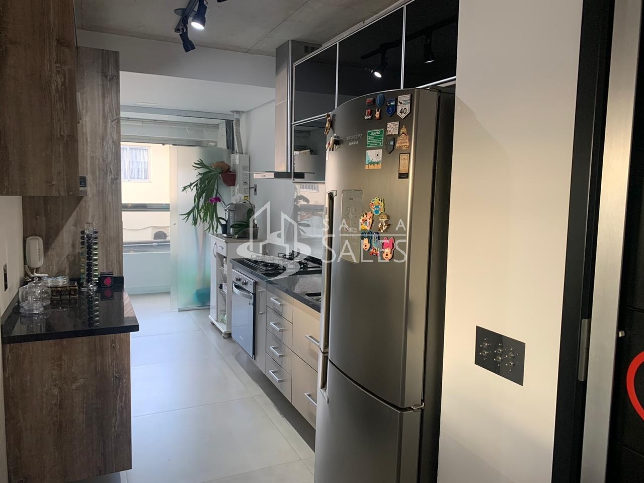Apartamento à venda e aluguel com 1 quarto, 70m² - Foto 11