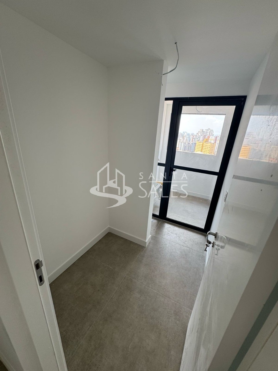 Apartamento à venda com 3 quartos, 141m² - Foto 8