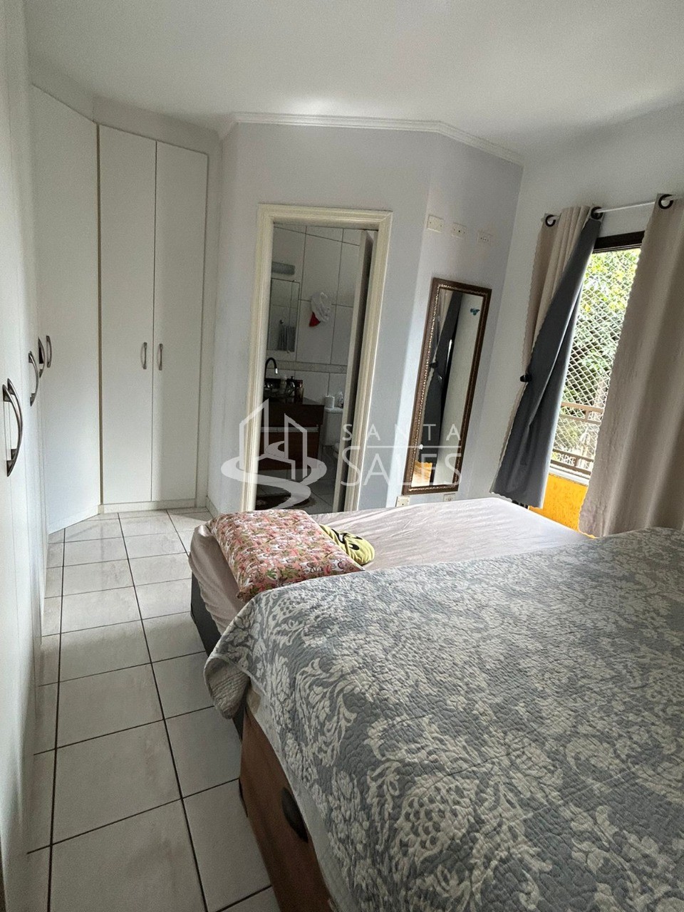 Apartamento à venda com 3 quartos, 107m² - Foto 3