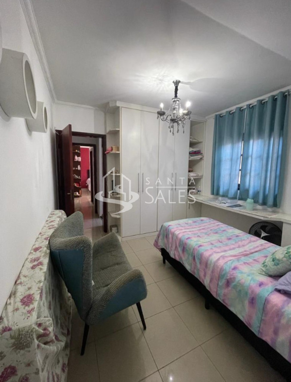 Sobrado à venda com 4 quartos, 200m² - Foto 6
