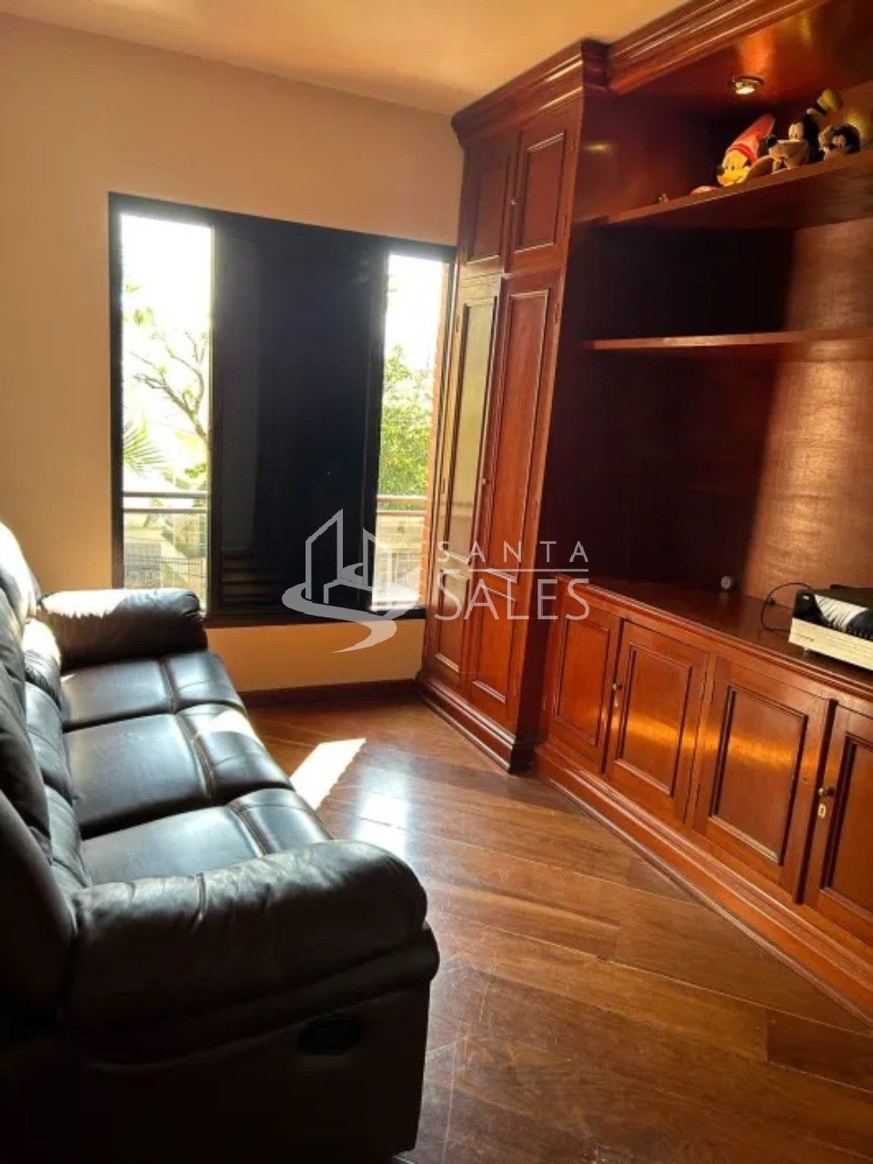 Apartamento à venda com 3 quartos, 110m² - Foto 1