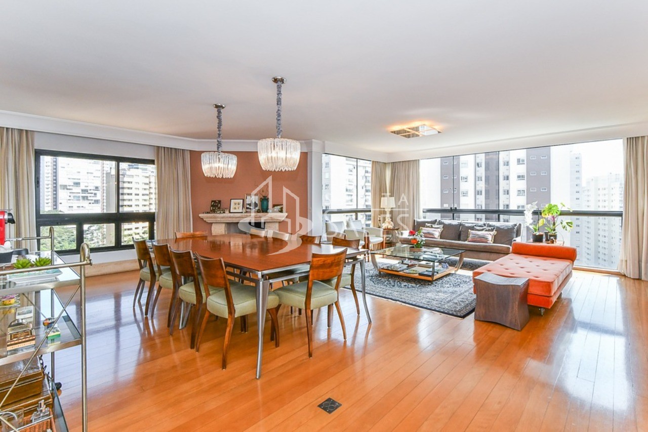 Apartamento, 3 quartos, 247 m² - Foto 2