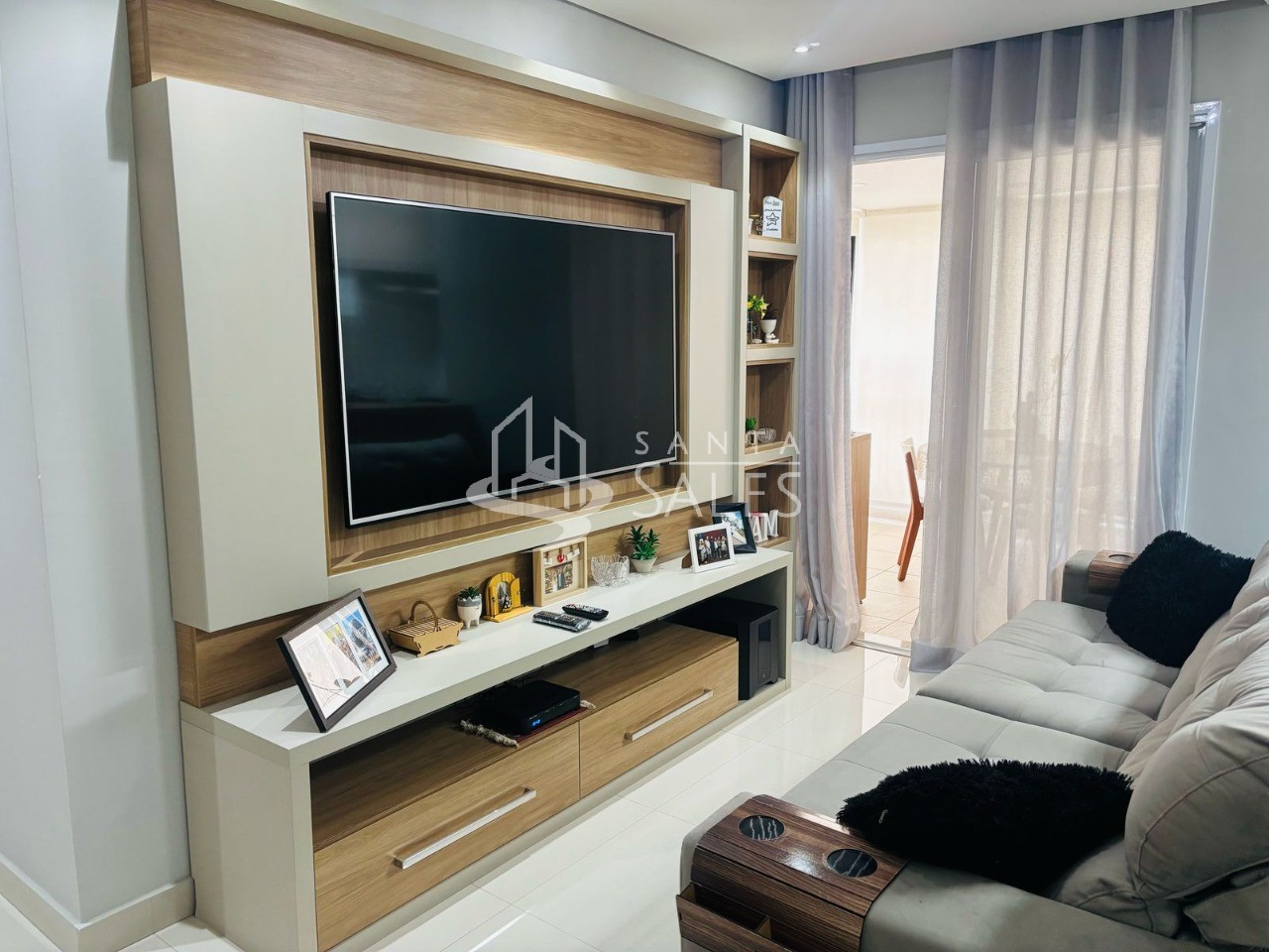 Apartamento à venda com 2 quartos, 69m² - Foto 3