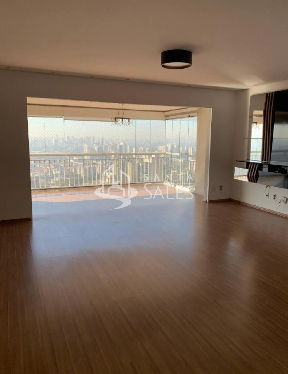 Apartamento, 3 quartos, 193 m² - Foto 1