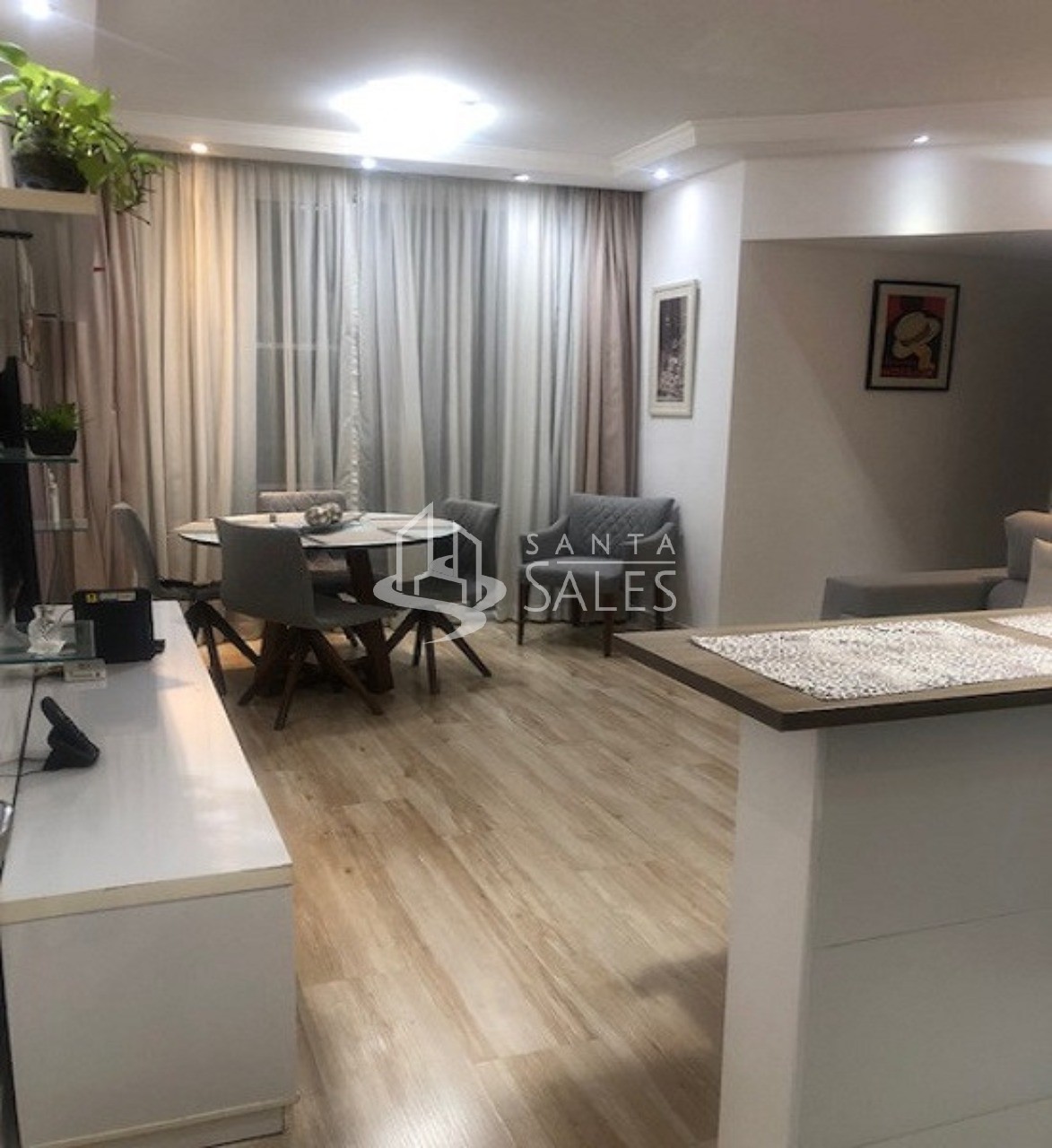 Apartamento à venda com 3 quartos, 70m² - Foto 1