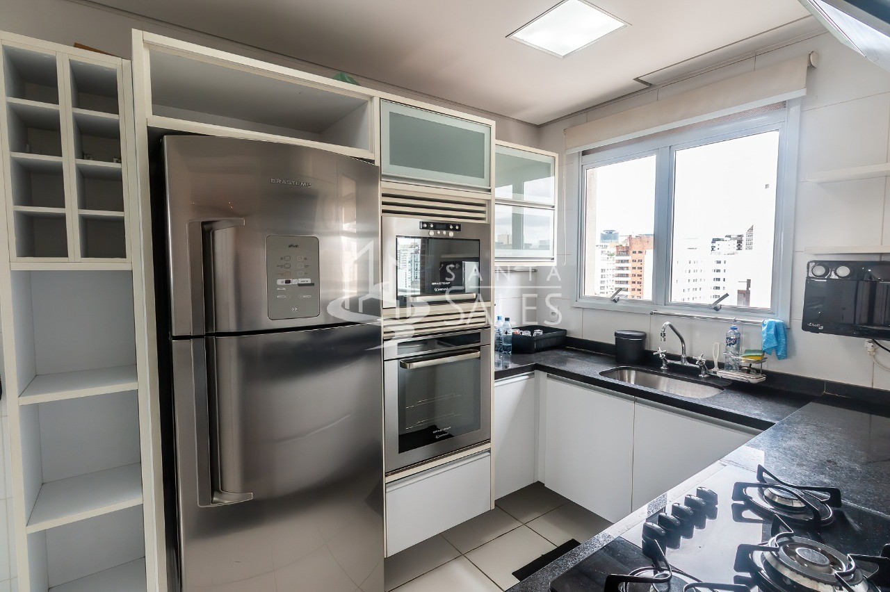 Apartamento para alugar com 2 quartos, 97m² - Foto 24