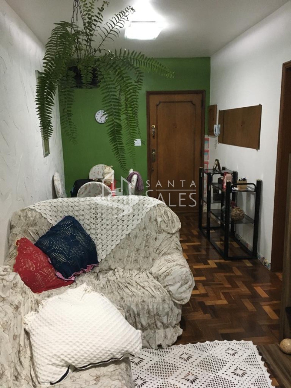 Apartamento à venda com 2 quartos, 70m² - Foto 2