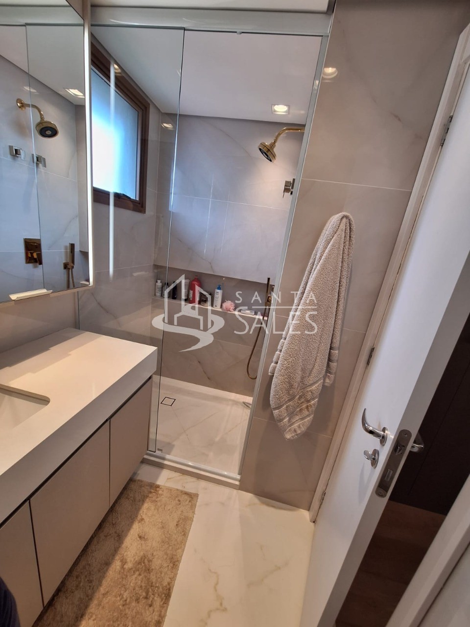 Apartamento à venda com 1 quarto, 110m² - Foto 11